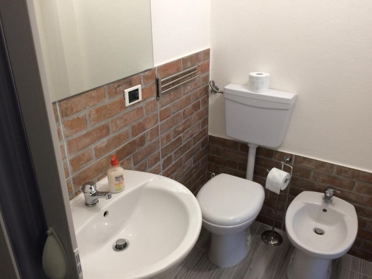 B&B Dormire Dai Grimaldi Генуя Экстерьер фото