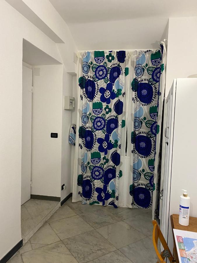 B&B Dormire Dai Grimaldi Генуя Экстерьер фото