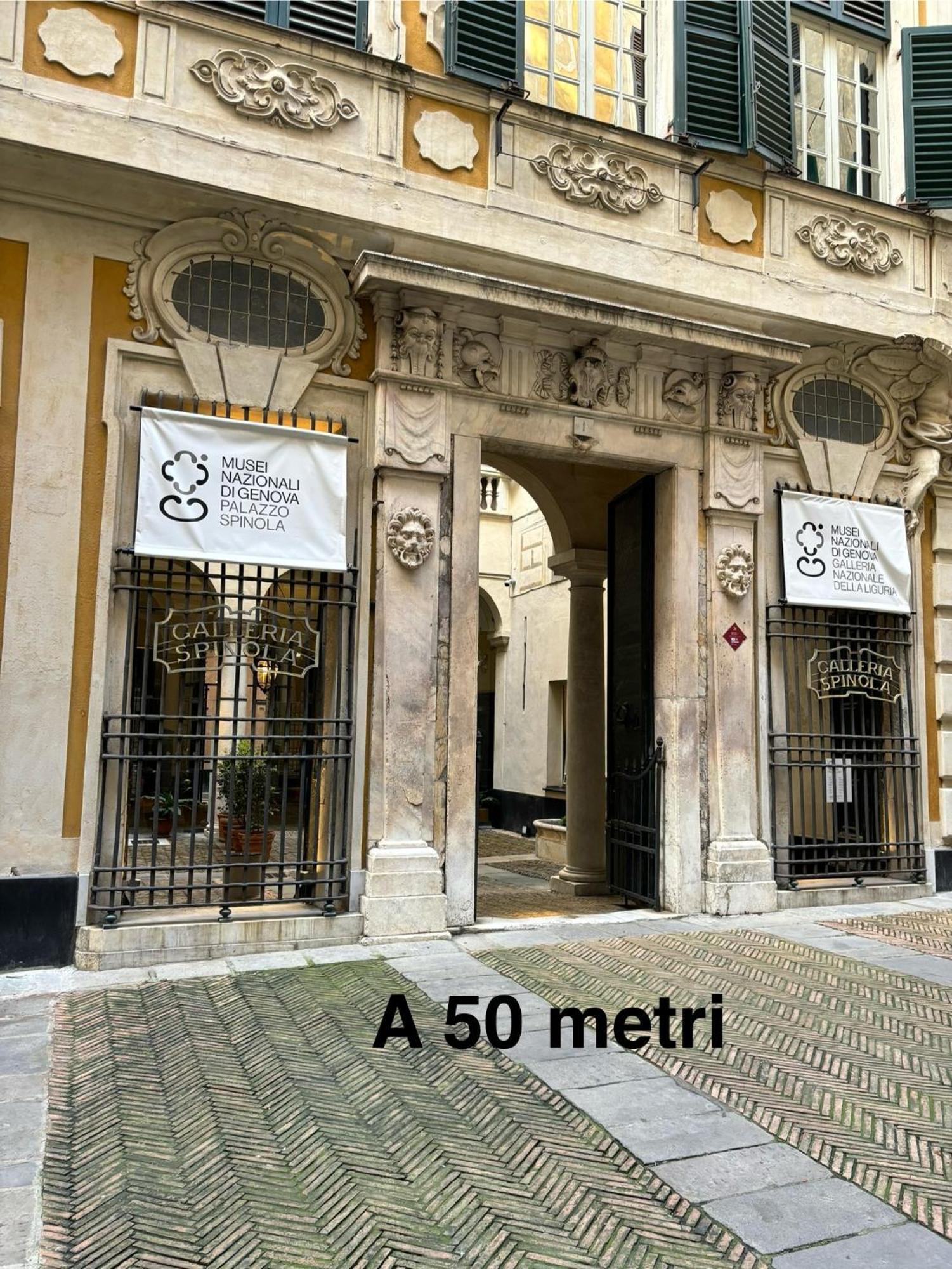 B&B Dormire Dai Grimaldi Генуя Экстерьер фото